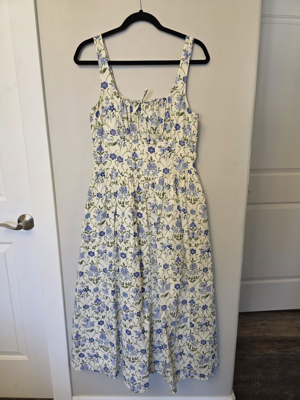 Jessica Simpson Blue Floral Cream Maxi Sundress